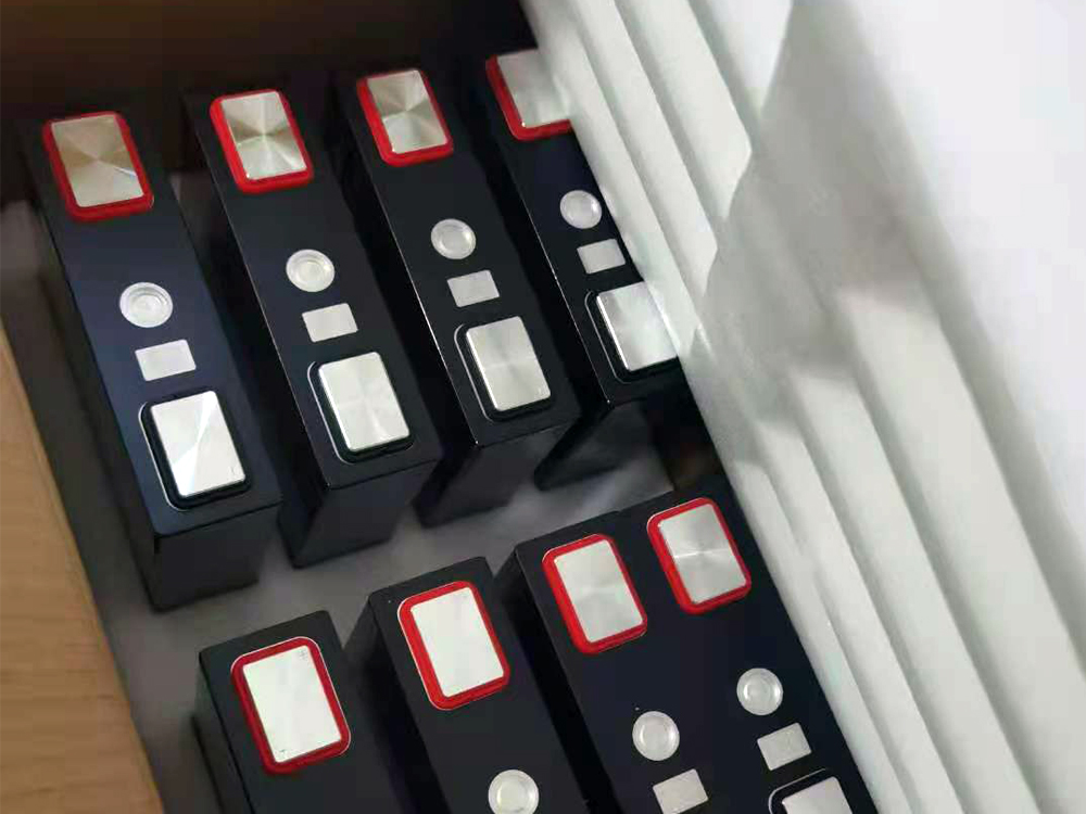 報(bào)廢鋰電池回收難不難？哪里難？